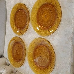 Tiara amber salad plates 4